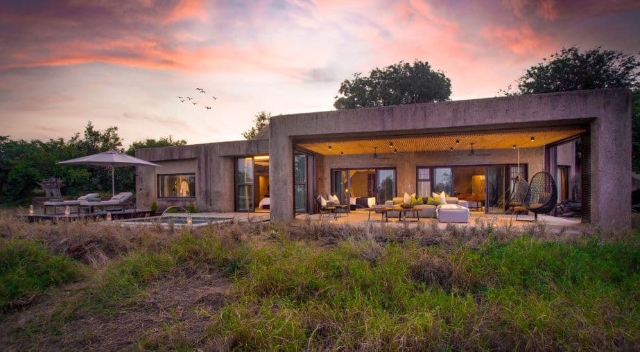 sabi-sabi-earth-lodge